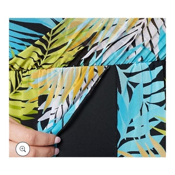 Denim & Co. Beach Printed Tropical Palm V-Neck Surplice Swim Dress Size 16 - Picture 8 of 14